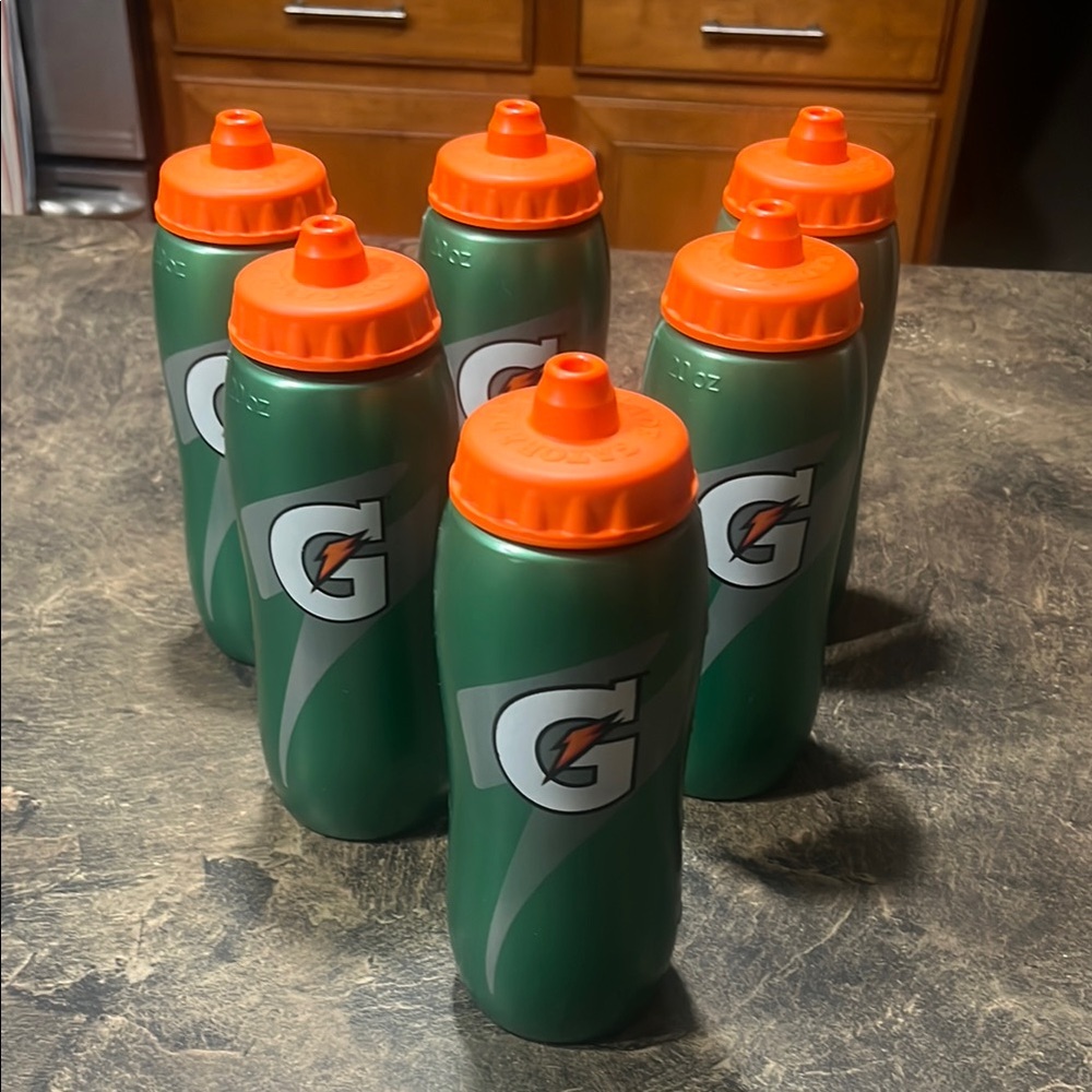 Gatorade Green and Orange Water Bottles
